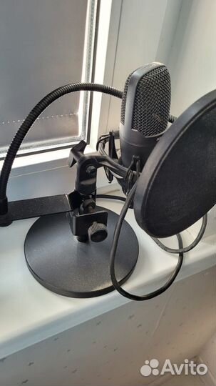 Микрофон Shure PG42 конденсаторный