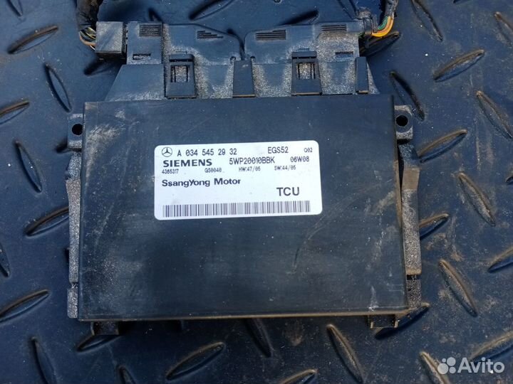 Блок управления АКПП на Сан Енг Рекстон II 07г