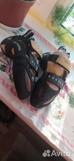 Скальные туфли 37,5