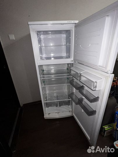 Холодильник
