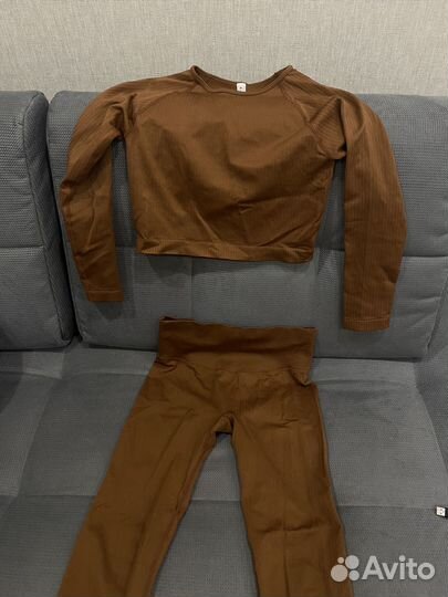 Спортивный костюм