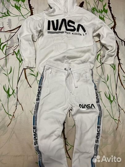 Костюм на мальчика H&H