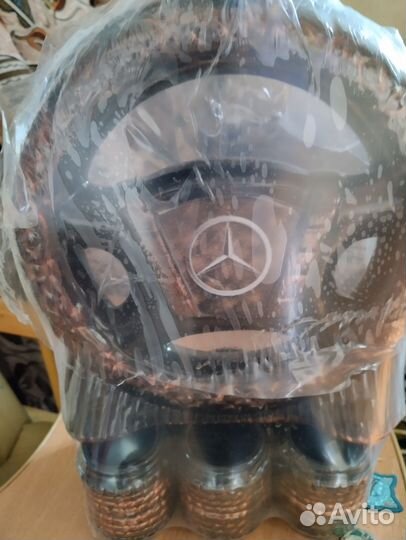 Графин с рюмками