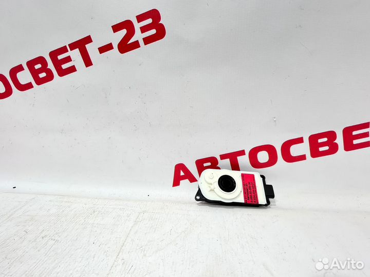 Bmw X5 G05 X7 G07 G30 G20 Моторчик Жалюзи 2426