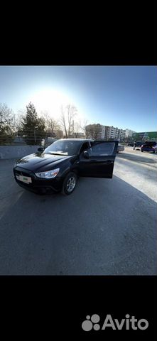 Mitsubishi ASX 2.0 CVT, 2011, 266 301 км