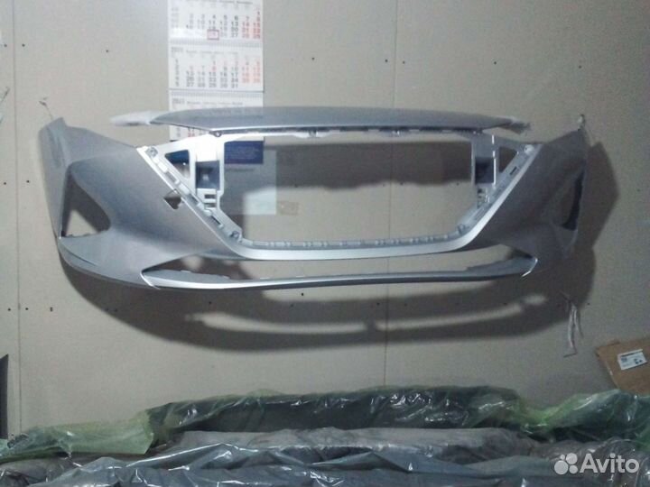 Бампер передний серебристый hyundai solaris 2021