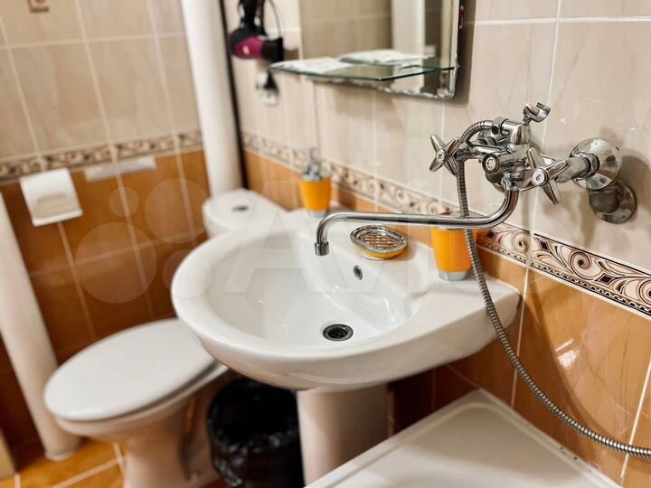 Комната 20 м², 2/4 эт.