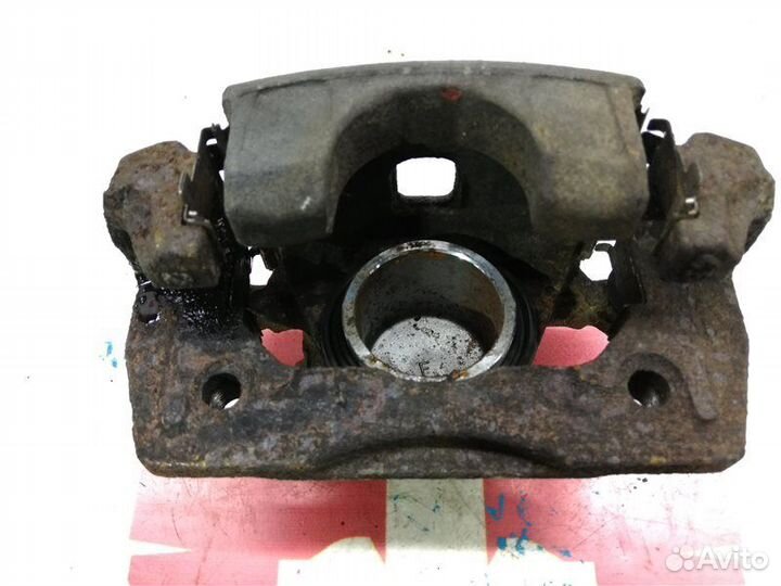 Суппорт передний левый Suzuki Grand Vitara FTB03V