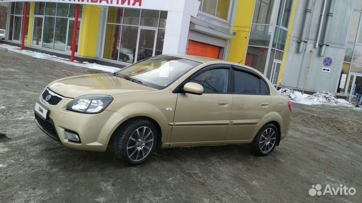 Kia Rio 1.4 AT, 2009, 180 000 км
