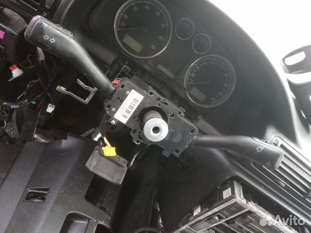 Подрулевой переключатель Volkswagen Passat B5+