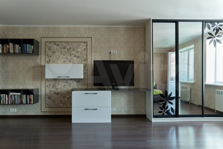 2-к. квартира, 100 м², 3/5 эт.