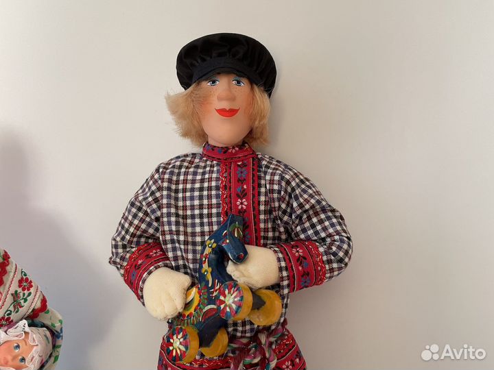 Кукла статуэтка русская