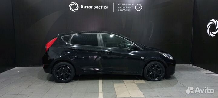 Hyundai Solaris 1.4 AT, 2014, 90 000 км