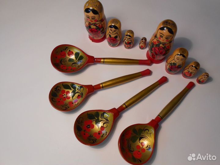 Ложки и матрёшки СССР