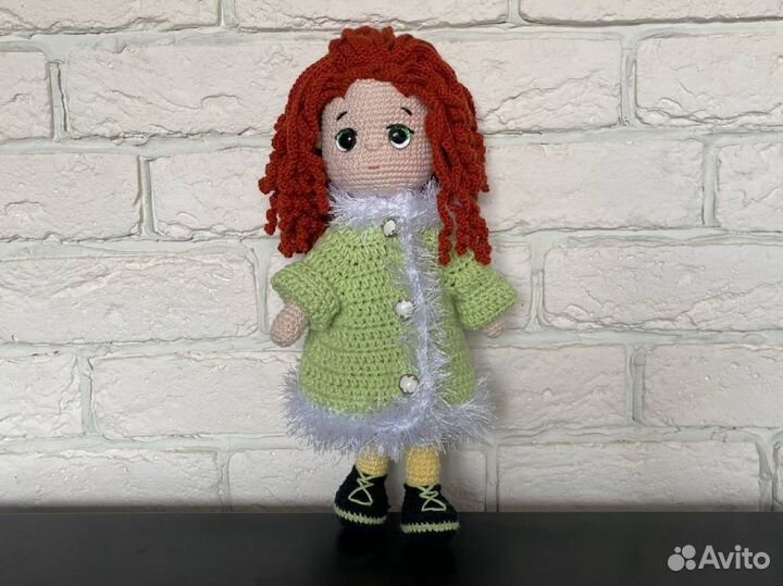 Вязаная кукла