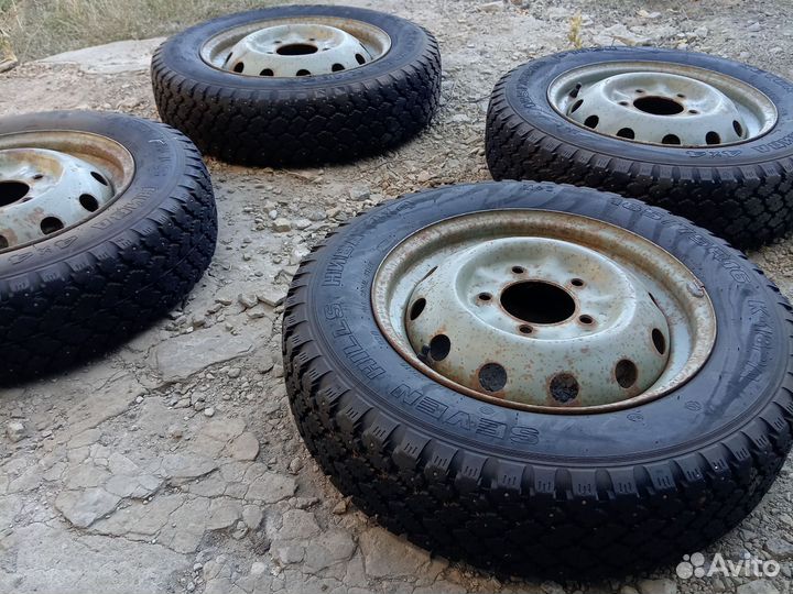 Колеса зимние niva r16