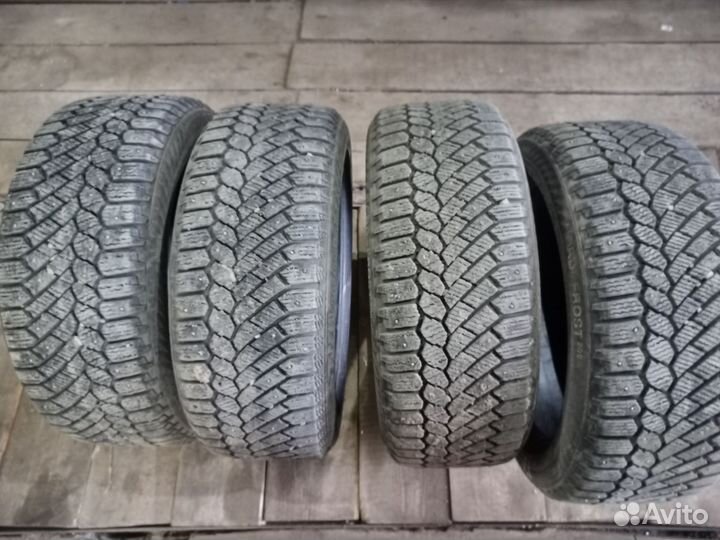 Gislaved Nord Frost 200 205/50 R17 93T