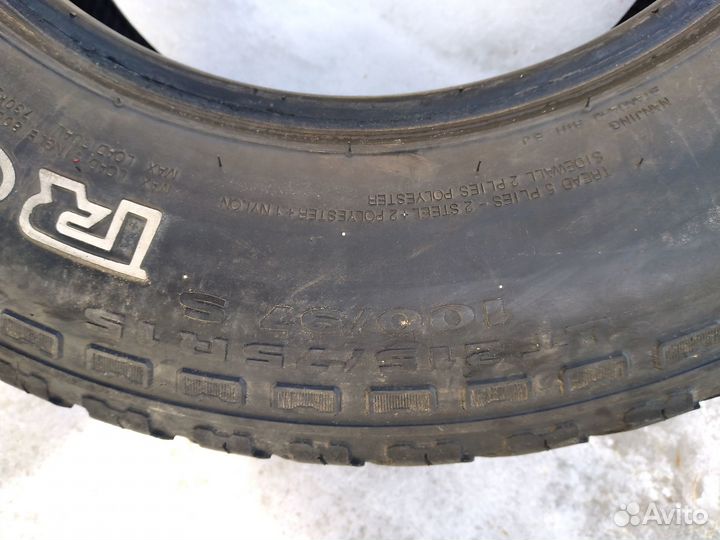 Kumho Road Venture AT51 215/75 R15