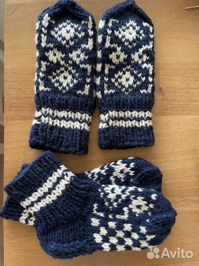 Варежки и носки