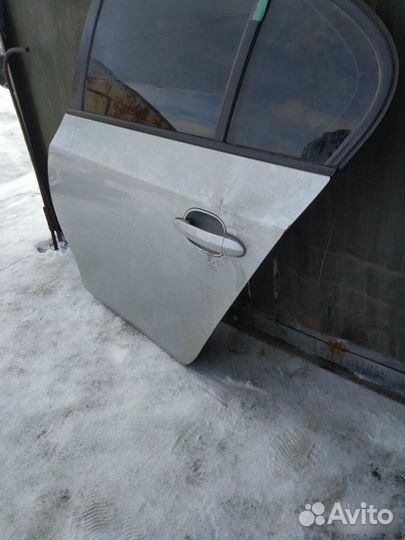 Дверь задняя левая Bmw E60