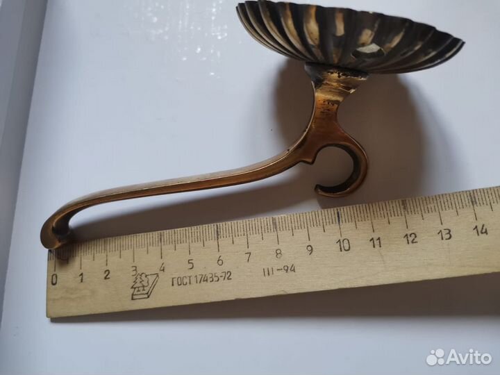 Крючок старинный латунь