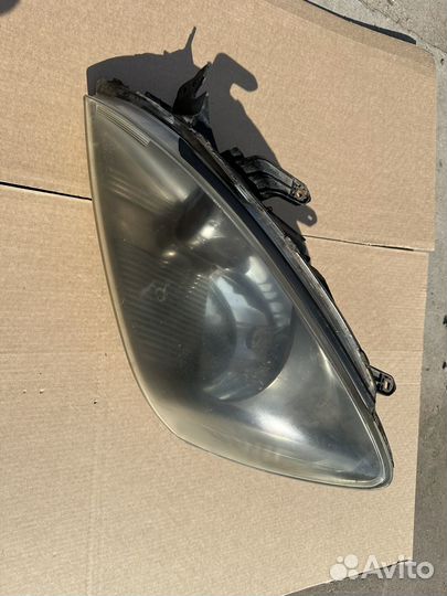 Фара левая Mitsubishi Lancer 9