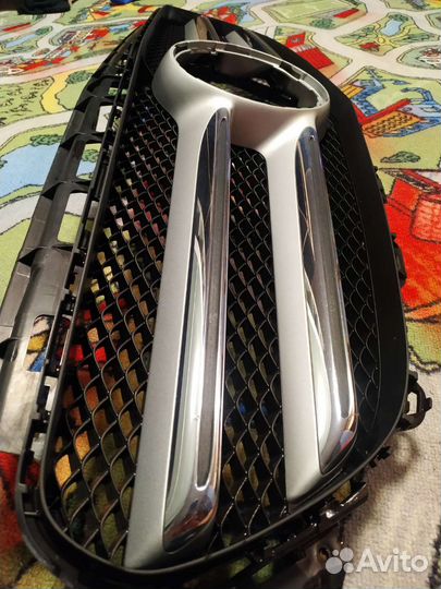 Решетка радиатора Mercedes W213