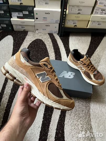 Кроссовки New Balance 2002R Gore-Tex Tobacco