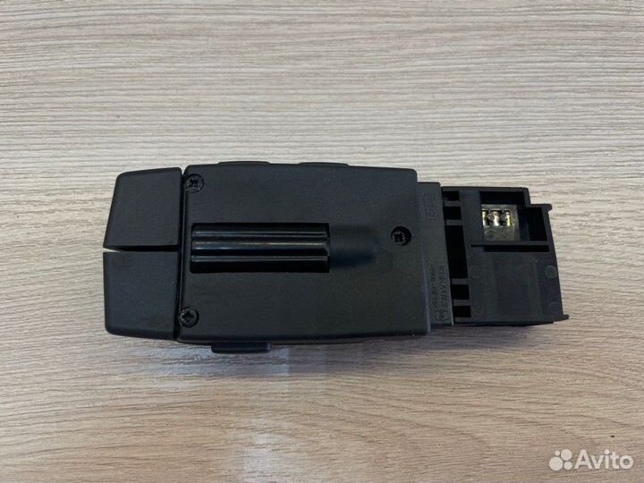 Джойстик управления магнитолой Renault Logan