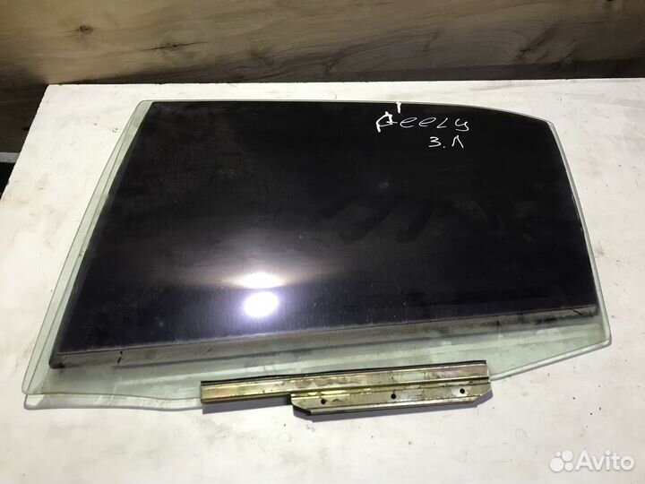 Стекло заднее левое Geely MK