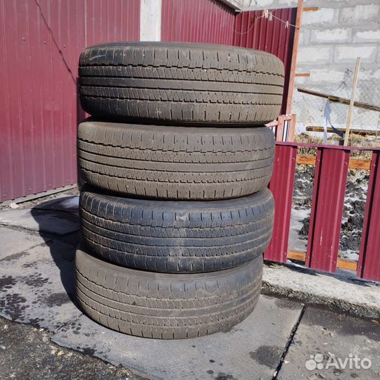 Triangle THW10 235/65 R17