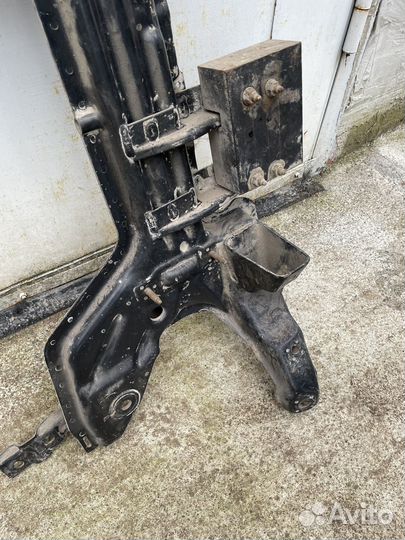 Балка передняя на passat b3