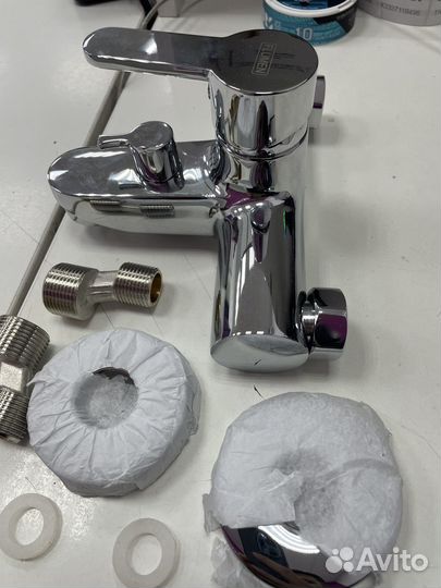 Смеситель для ванны flumen rois