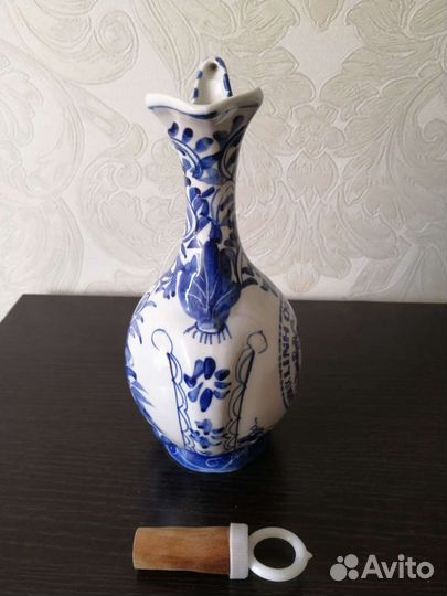 Кувшин фарфоровый Вьетнам