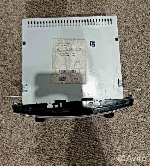 Штатная магнитола на hyundai solaris 1