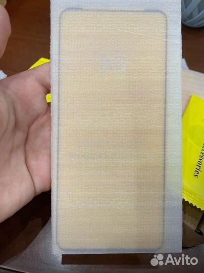 Защитное стекло infinix HOT40I