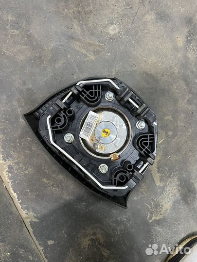 Подушка руля на ford focus 2