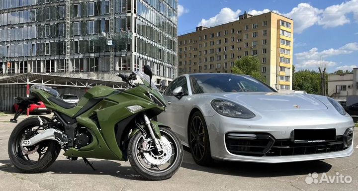 Электромотоцикл Yamaha R3