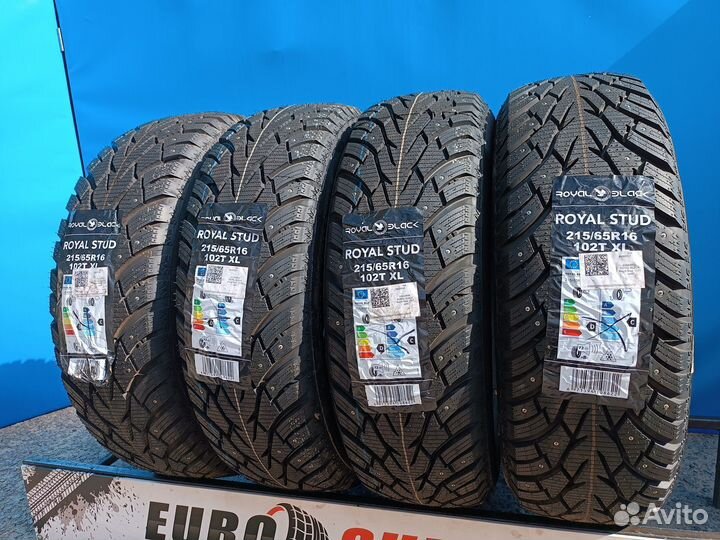 Royal Black Royal Stud 215/65 R16 103H