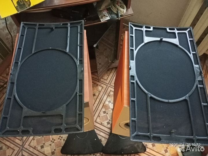 Полочная акустика wharfedale 8.2