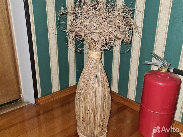 Ваза соломенная