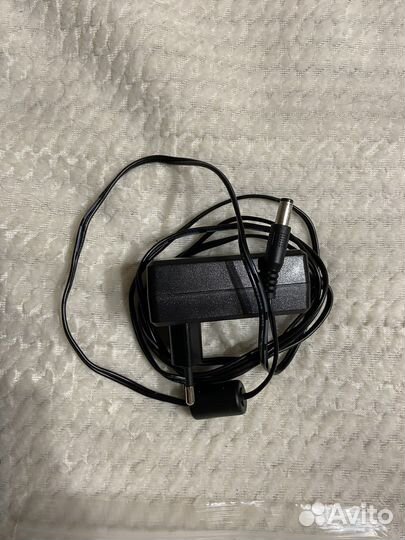 Робот-пылесос Redmond RV-R350