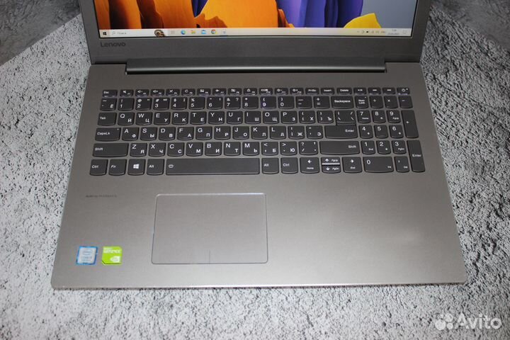 Ноутбук Lenovo на Core i5-8250U/ MX150/ IPS/12 gb