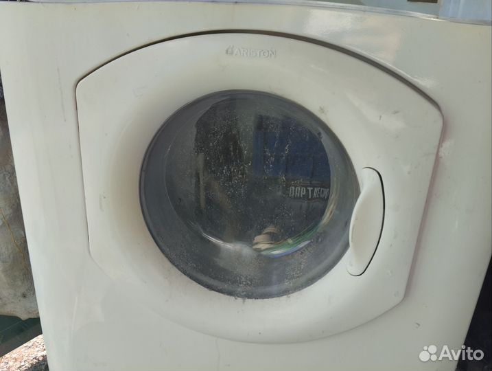 Дверца люка ariston ALS 88 X EU