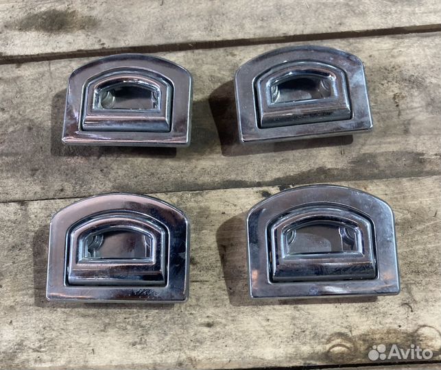 Петля багажника golf plus