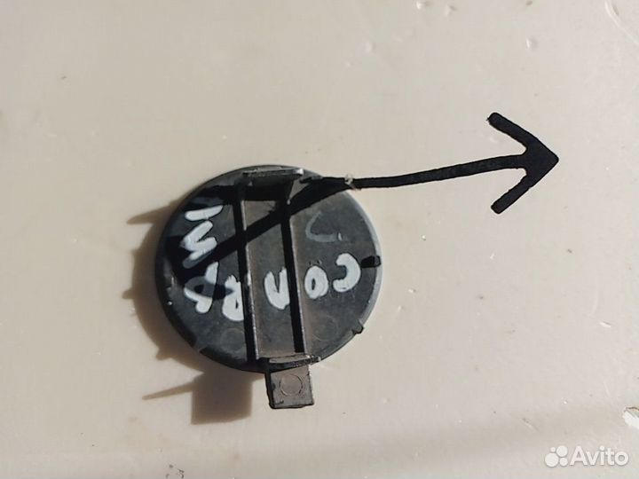 Заглушка переднего бампера Hyundai Solaris 1