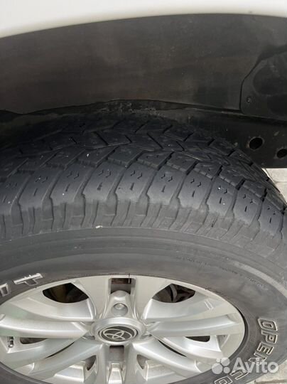 Toyo Open Country A/T 265/65 R17 110B