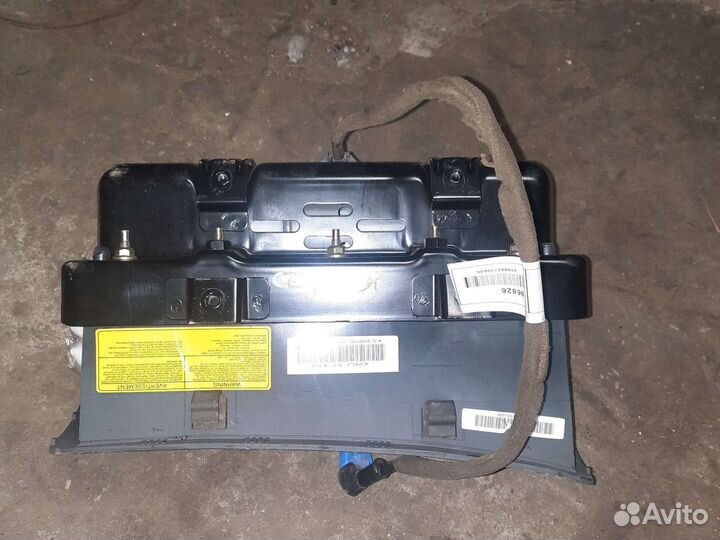 Подушка безопасности пассажира Kia sephia