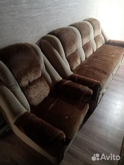 Диван и кресло. бу