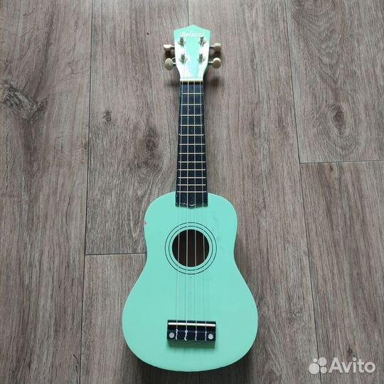 Укулеле belucci